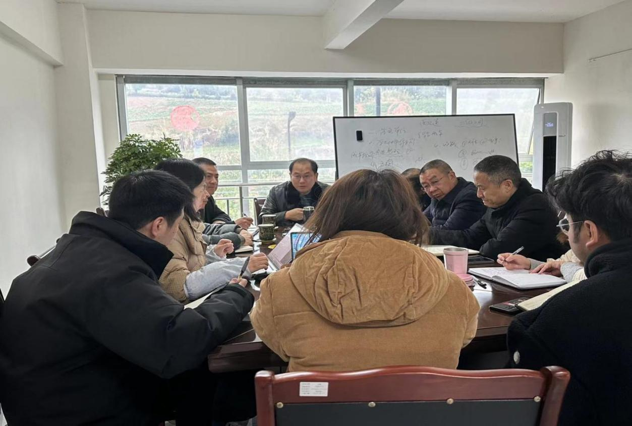 6583f01d35879.png 平明霞率队到南充川北公司进行调研督导工作.png
