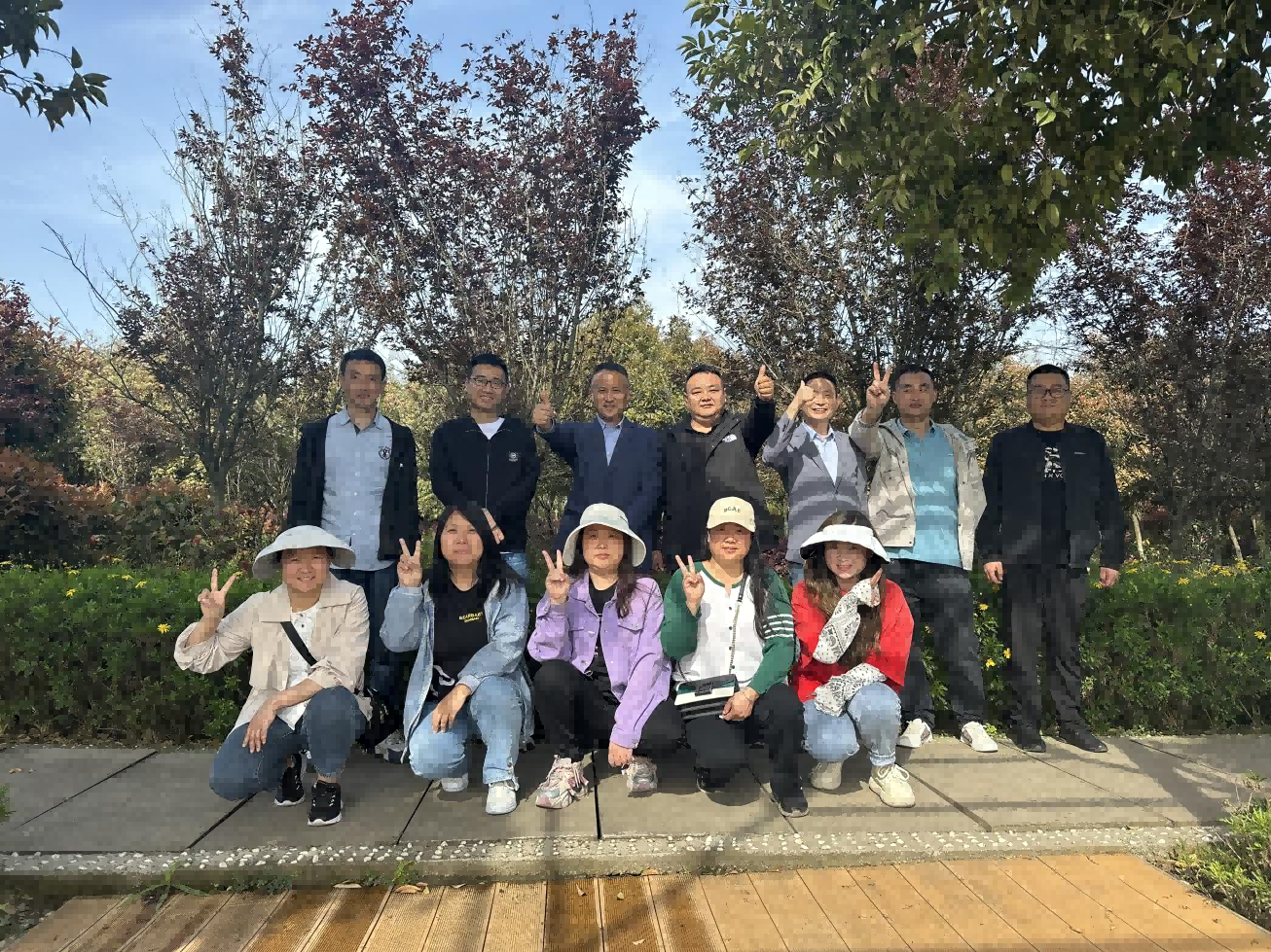 川北公司发展“踏青赏春，拥抱天然”主题工会活动